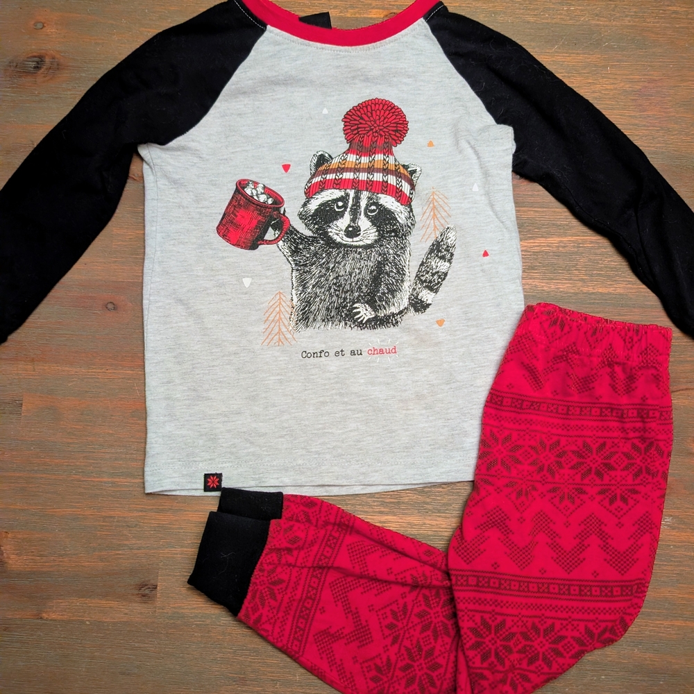 Cozy Raccoon Kids Pajama Set - Black and Red